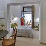 L'antro Di Dedalo 4* שאקה