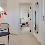 L'antro Di Dedalo 4* שאקה