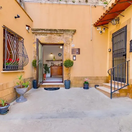 L'antro Di Dedalo Bed & Breakfast *